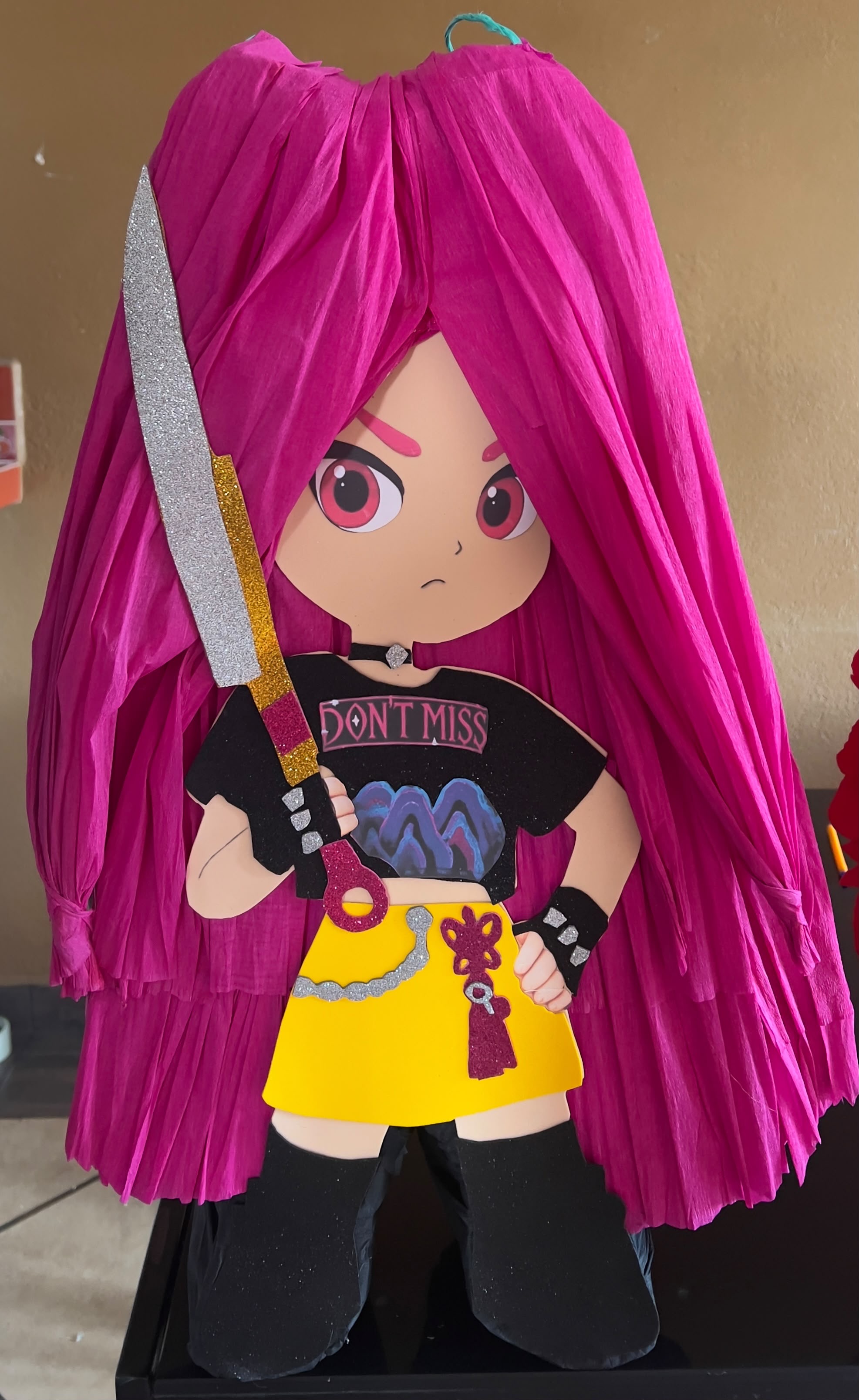 Piñata Mira – Guerras K-Pop
