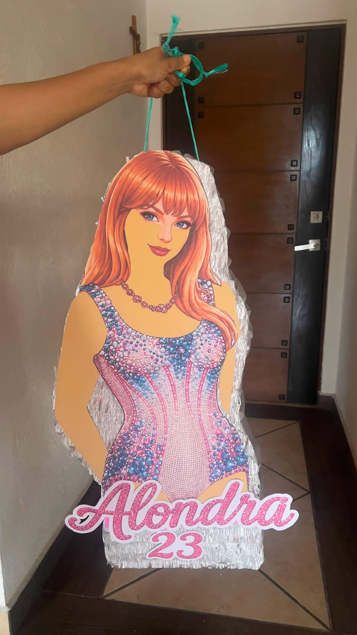 Piñata de Taylor Swift