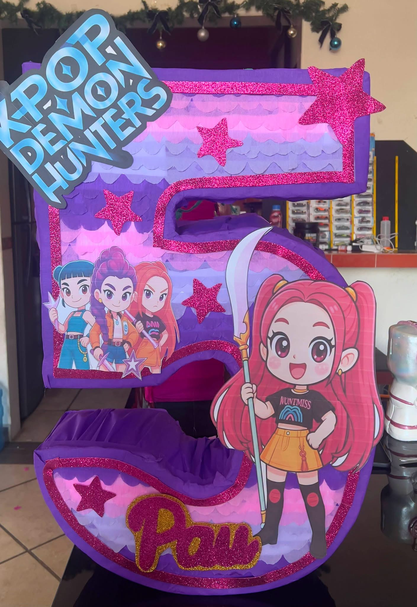 Piñata número 5 guerreras del K-pop