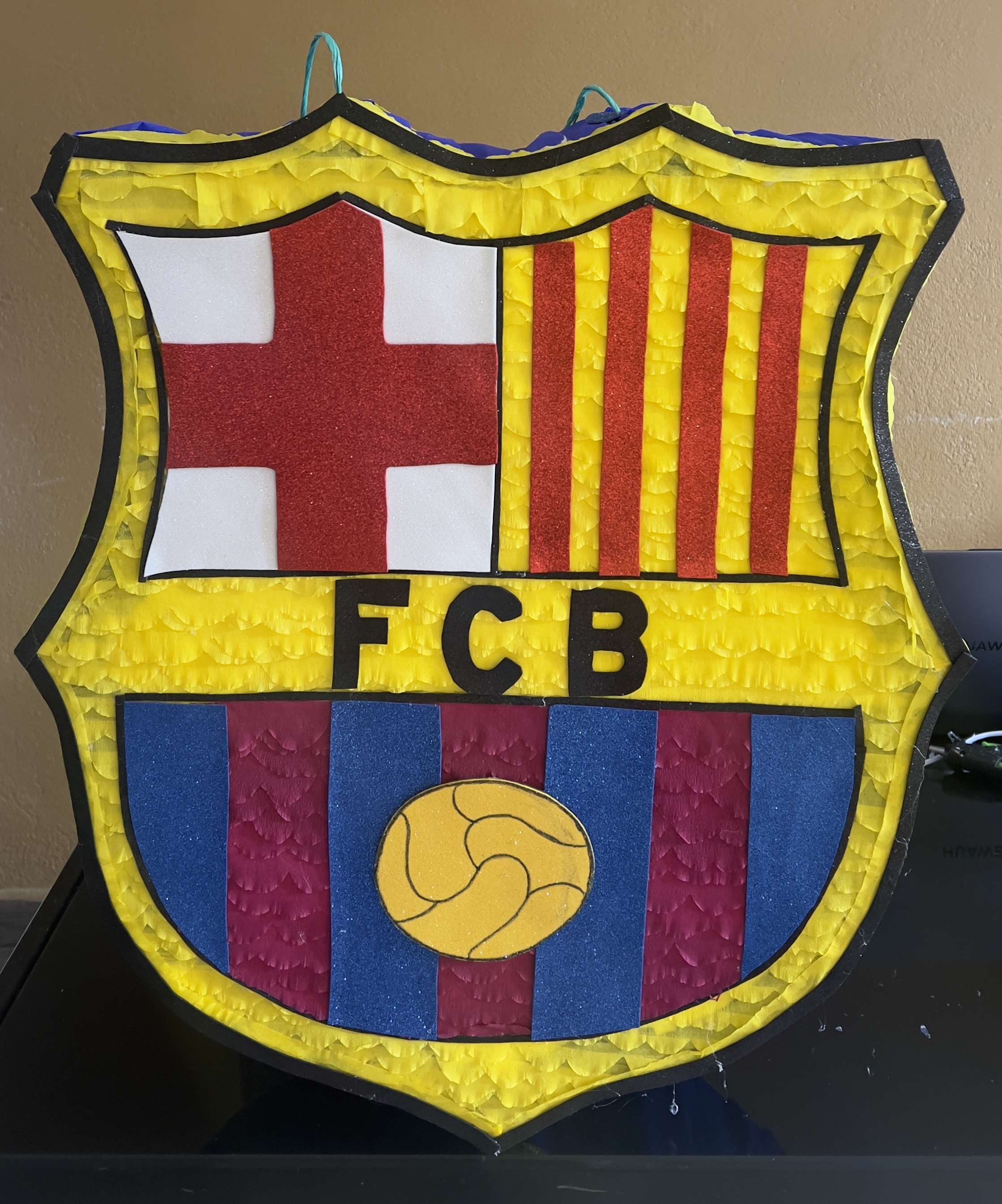 Piñata escudo del barcelona