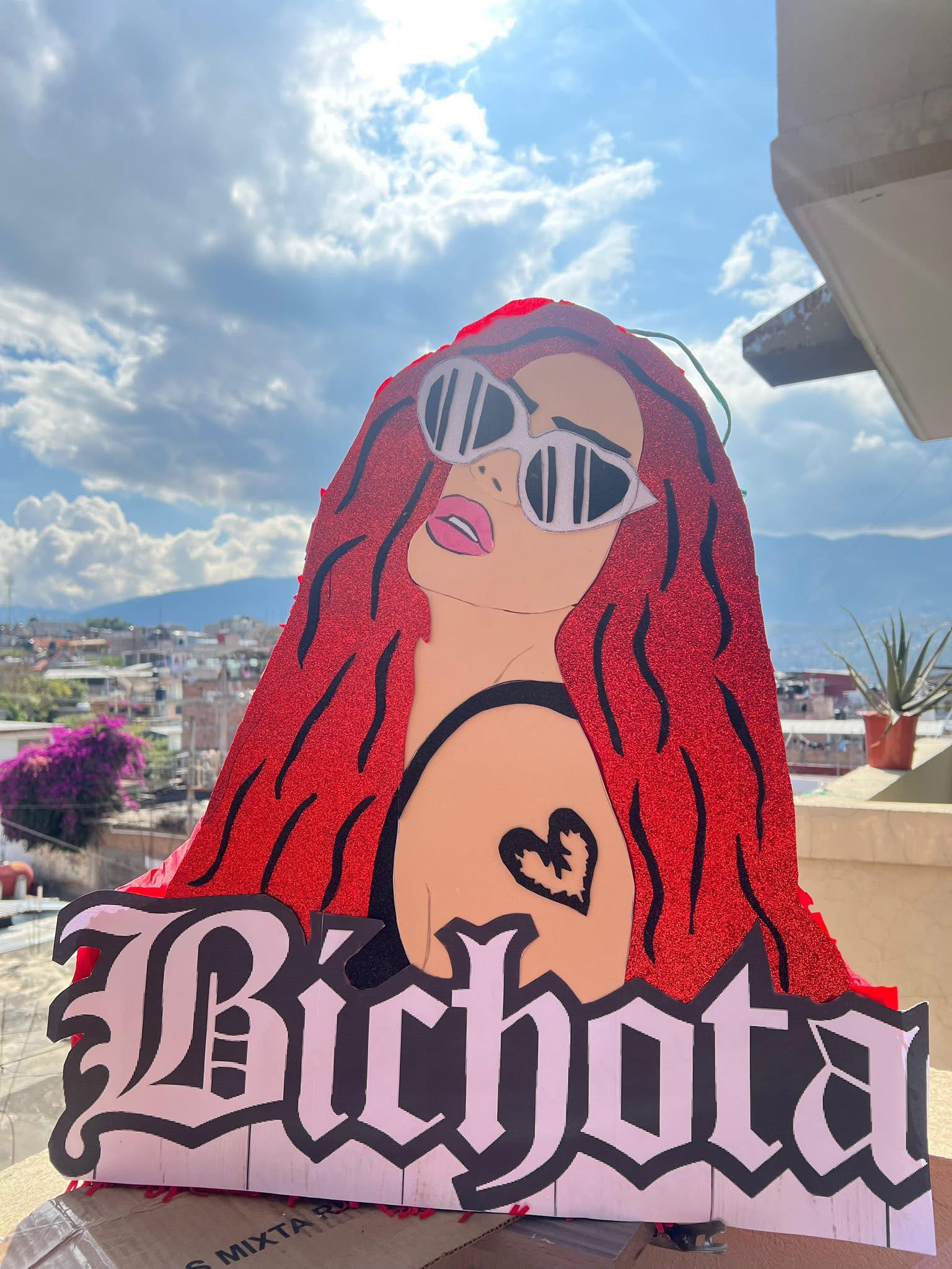 Piñata Karol G